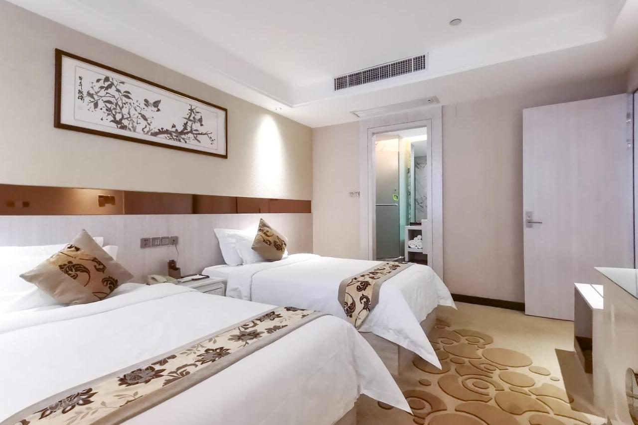 Paco Hotel Tianhe Coach Terminal Metro Satation Guangzhou-Free Shuttle Bus For Canton Fair מראה חיצוני תמונה