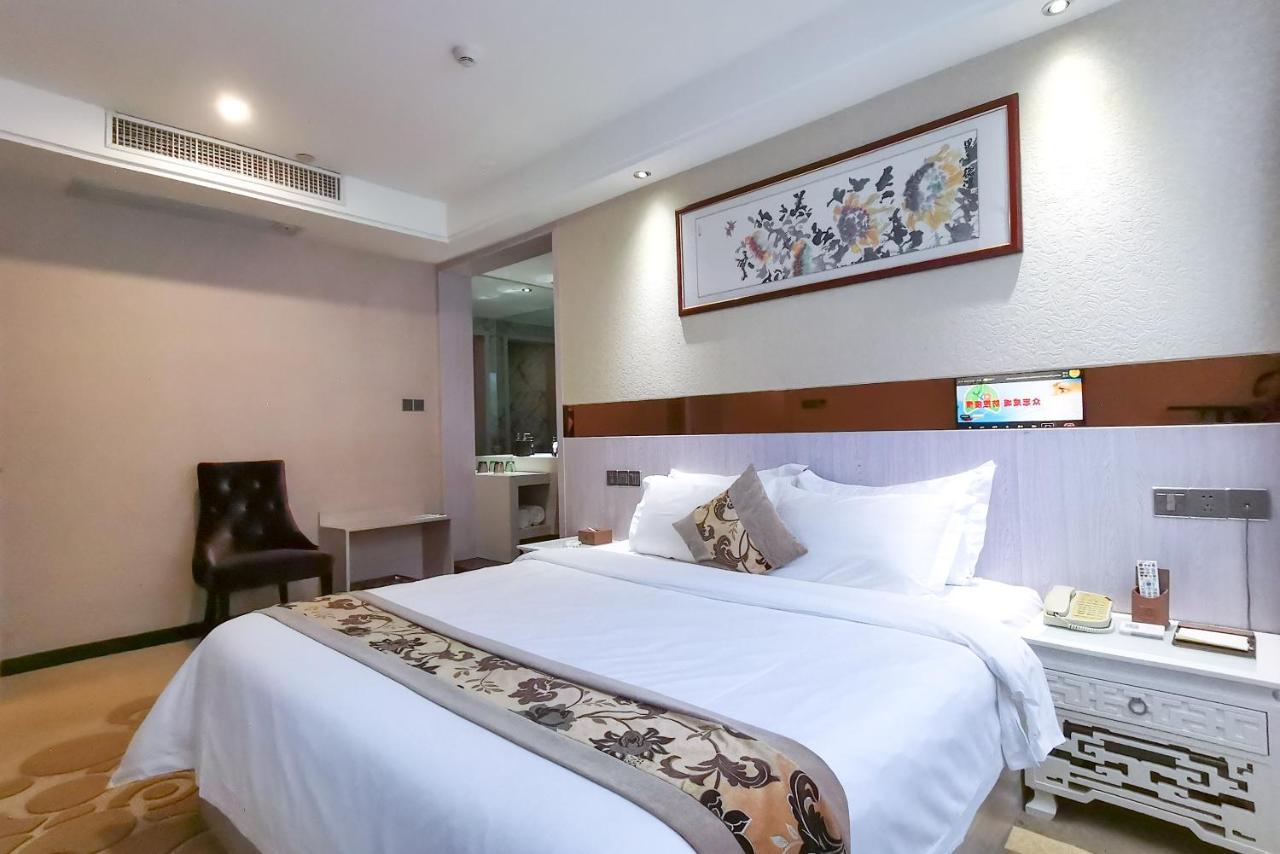 Paco Hotel Tianhe Coach Terminal Metro Satation Guangzhou-Free Shuttle Bus For Canton Fair מראה חיצוני תמונה